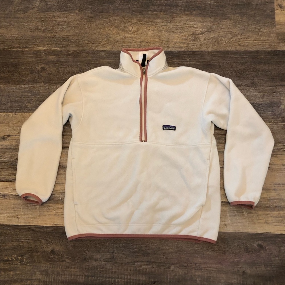 Patagonia Kids Cream and Pink Sweatshirt